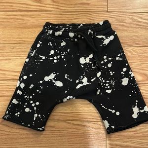 NUNUNU Drop crotch shorts boys